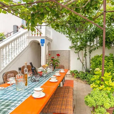 2 Bedroom Nice Apartment In Biograd Opatijski Torovi