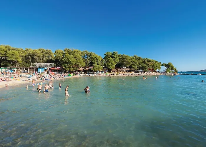 Cozy Apartment In Biograd With Kitchen * Opatijski Torovi